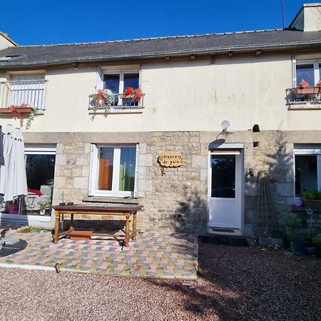 Hâvre de paix Apartamento Broons Exterior foto
